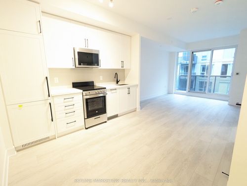 525-2450 Old Bronte Rd, Oakville, ON, L6M5P6 | Card Image