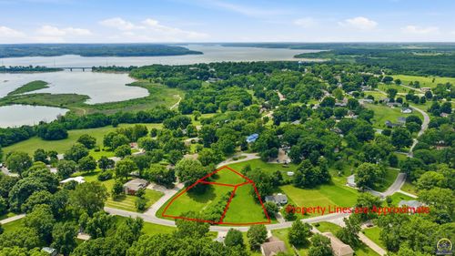 102-lakeview-ct-716/720 Kansa Dr, Ozawkie, KS, 66070 | Card Image