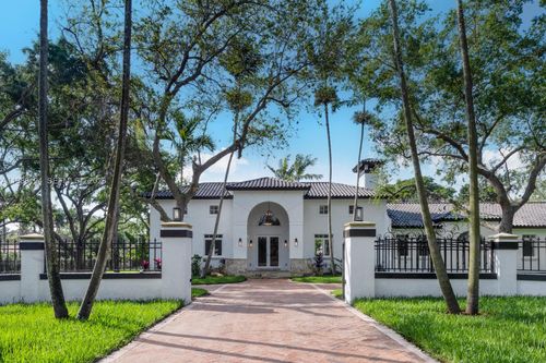 6200 Sw 130th Ter, Pinecrest, FL, 33156-7149 | Card Image