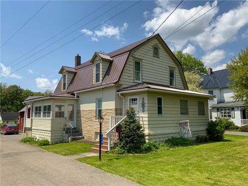 179 Cayuga St, Groton, NY, 13073-1001 | Card Image