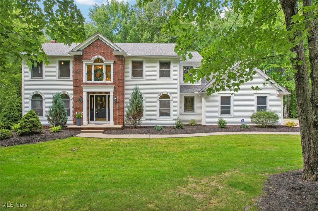 River Glen Dr, Aurora, OH 44202