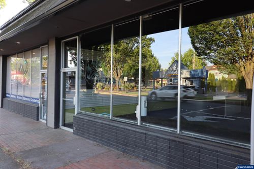 1071-1071 Commercial St Se, Salem, OR, 97302 | Card Image
