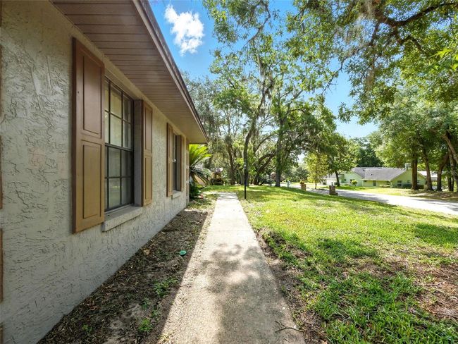 1053 Cavern Dr, House other with 4 bedrooms, 2 bathrooms and null parking in APOPKA FL | Image 37