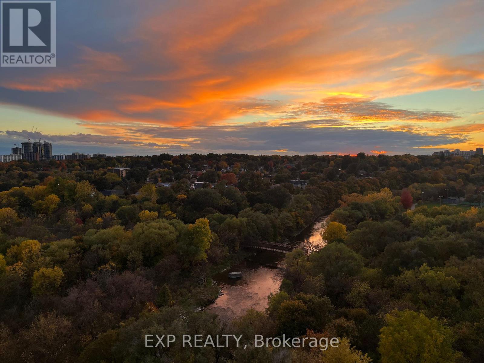 Residential in Toronto (Weston) 3