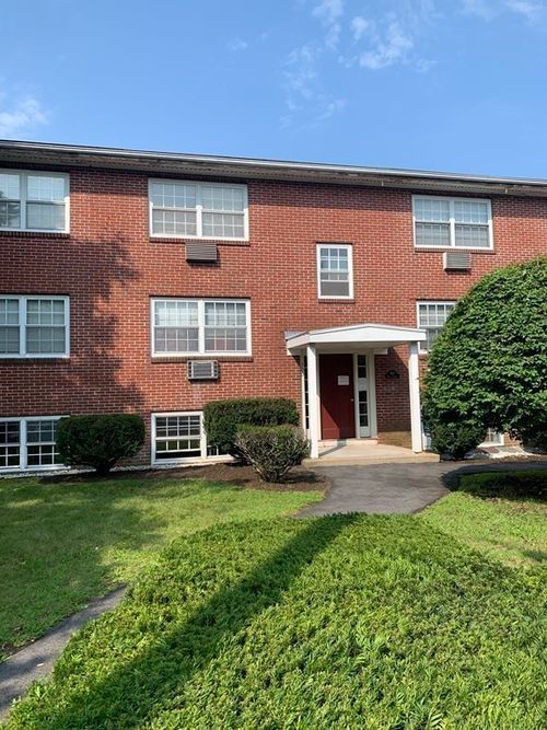 apt-3-300 Main St, Woburn, MA, 01801-5023 | Card Image