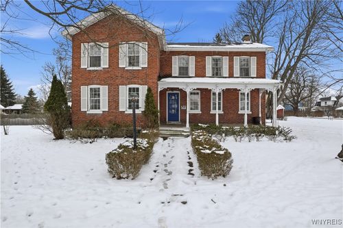 6100 Railroad St, Clarence Ctr, NY, 14032-9765 | Card Image