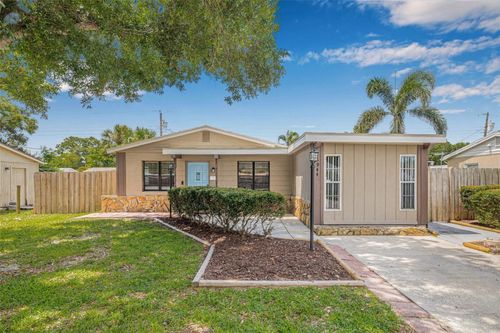 6944 80th Ave N, PINELLAS PARK, FL, 33781-2017 | Card Image