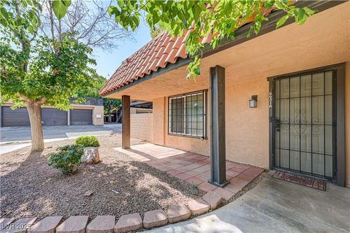 unit-a-6651 Bubbling Brook Dr, Las Vegas, NV, 89107-1128 | Card Image