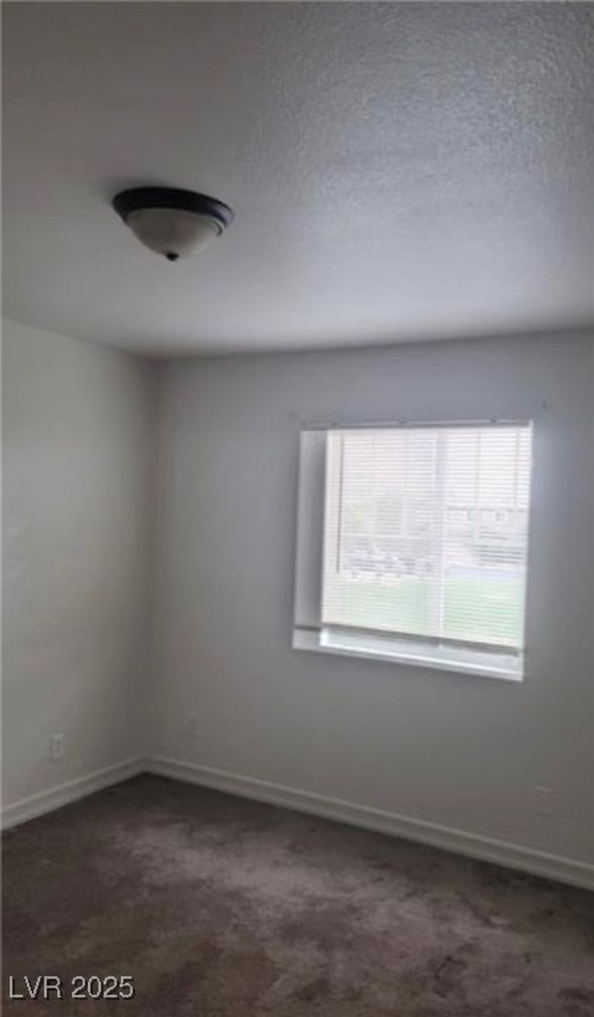UNIT-101 - 6425 Extreme Shear Ave, Townhouse with 2 bedrooms, 2 bathrooms and null parking in Henderson NV | Image 11