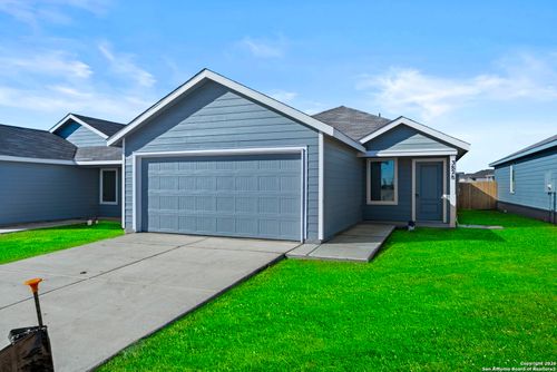 3828 Swift Fox, New Braunfels, TX, 78132 | Card Image