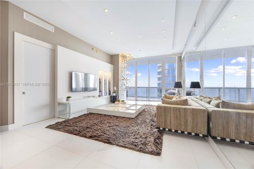 apt-4107-15811 Collins Ave, Sunny Isles Beach, FL, 33160-4046 | Card Image