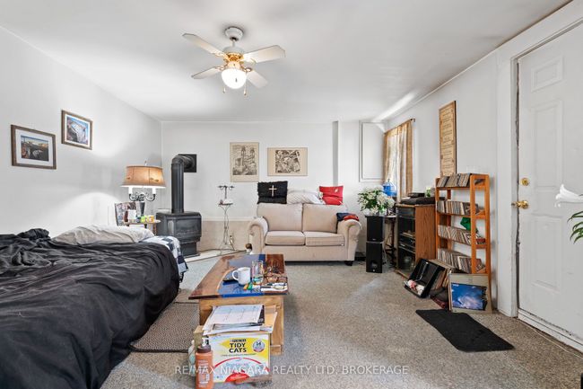 87 King St, Home with 2 bedrooms, 2 bathrooms and 3 parking in Port Colborne ON | Image 24