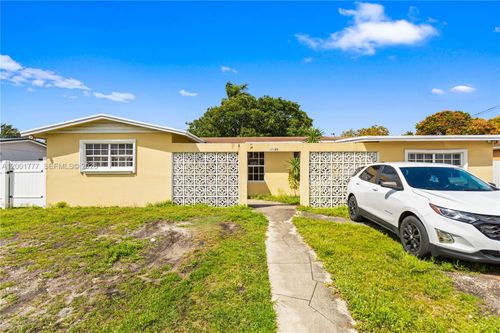 17120 Nw 17th Ct, Miami Gardens, FL, 33056-4925 | Card Image