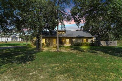 400 E 3rd Street, House other with 3 bedrooms, 2 bathrooms and null parking in Tolar TX | Image 1