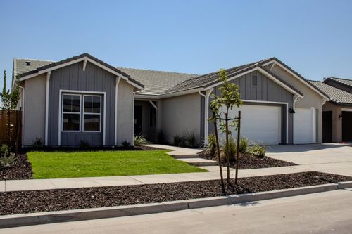 2112 Daffodil Street, Kingsburg, CA, 93631 | Card Image