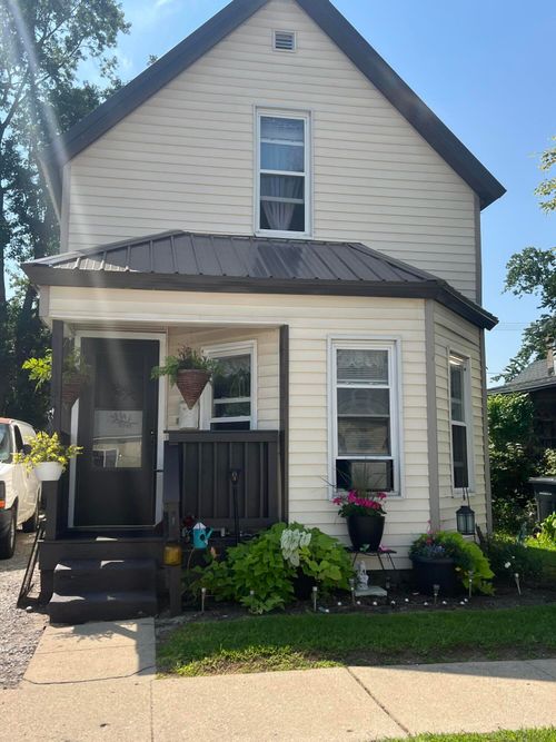 113 E Vine Street, Rensselaer, IN, 47978 | Card Image