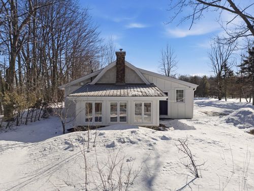 825Z Ch. Alfred-Desrochers, Orford, QC, J1X6J4 | Card Image