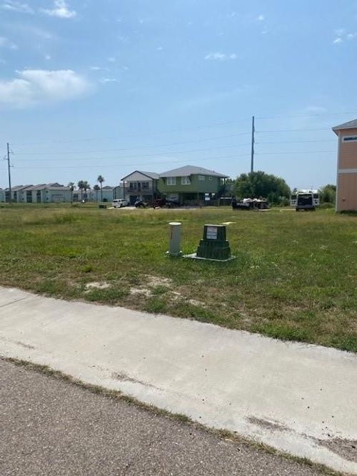 230 Port Arthur Street, Port Aransas, TX, 78373 | Card Image