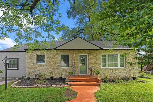 4821 Georgia Ave, Kansas City, KS, 66104-3256 | Card Image