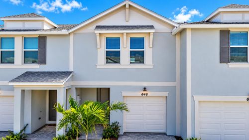 646 Salisbury Cir, Fort Pierce, FL, 34982-3990 | Card Image