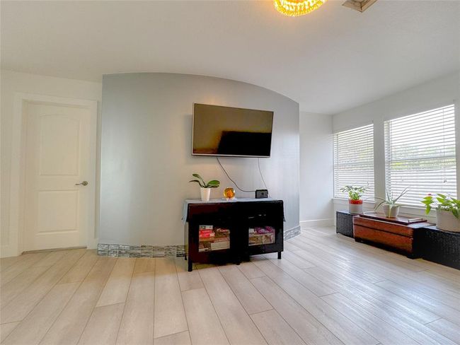 6702 Shining Sumac Ave, House other with 5 bedrooms, 3 bathrooms and 2 parking in Houston TX | Image 28