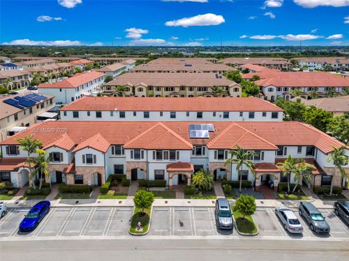 10615 W 34th Court, Hialeah, FL, 33018 | Card Image