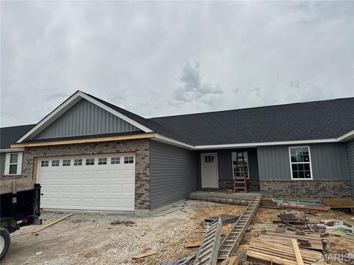 114 Grindstone Ct, Moscow Mills, MO, 63362-4403 | Card Image