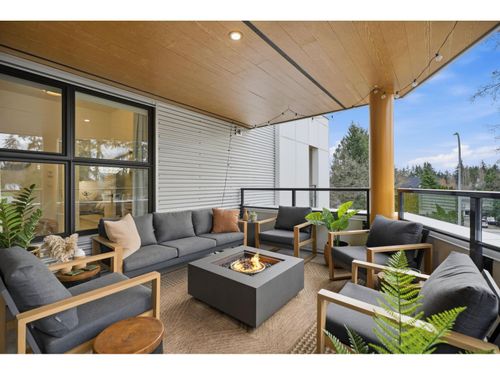 338-2635 King George Boulevard, Surrey, BC, V4P0H7 | Card Image