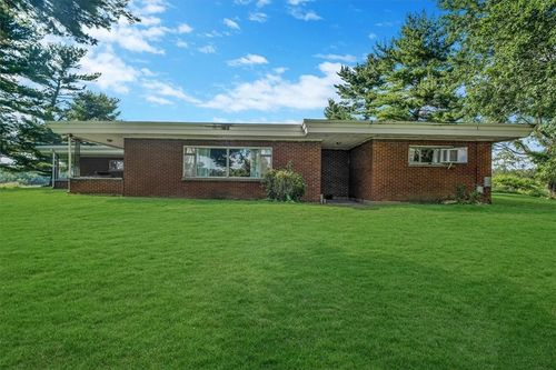 827 Iron City Hill Rd, Rostraver, PA, 15012 | Card Image