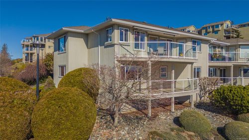 3385 Edgewood Dr, Nanaimo, BC, V9T5V2 | Card Image