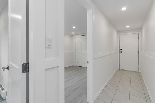 46190 Larch Ave, Chilliwack, BC, V2P1E6 | Card Image