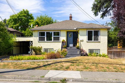 461 Howard Ave, Duncan, BC, V9L3M9 | Card Image