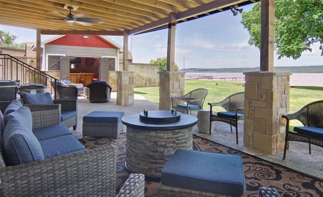 1047 Airport Rd, House other with 3 bedrooms, 2 bathrooms and null parking in Graford TX | Image 11