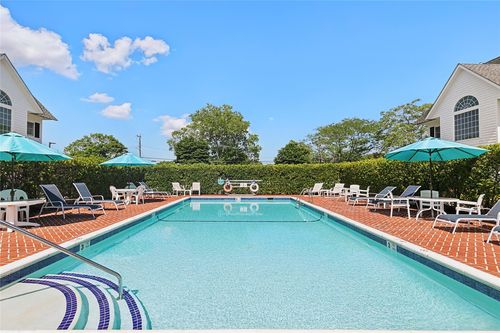 apt-6-25 Mitchell Rd, Westhampton Beach, NY, 11978-2600 | Card Image