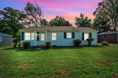 1033 Edgewood Dr, Gallatin, TN, 37066 | Card Image