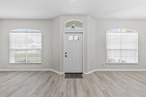 1618 Se Ridgewood St, Port St Lucie, FL, 34952-6550 | Card Image