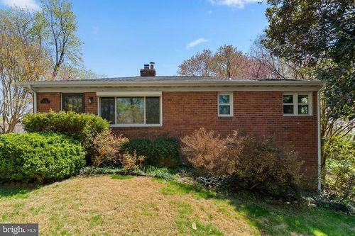 7005 Grove Rd, ALEXANDRIA, VA, 22306-1428 | Card Image