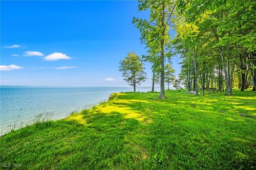 VL Lake Road, North Kingsville, OH, 44068 | Card Image