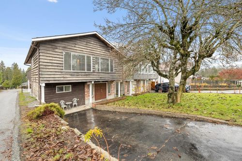 8225 18th Ave, Burnaby, BC, V3N1K4 | Card Image