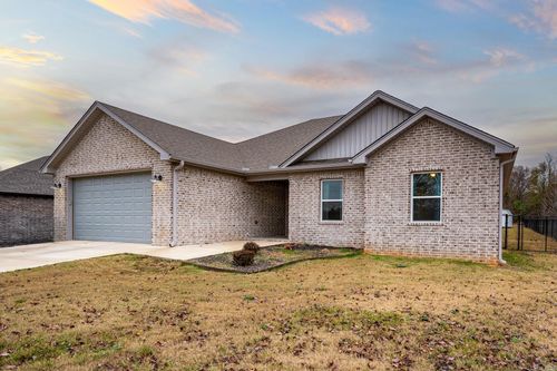 11104 Peters Rd, Cabot, AR, 72023-8788 | Card Image