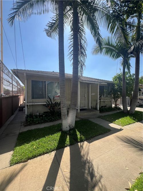 5954 Riverside Ave, Huntington Park, CA, 90255-3335 | Card Image