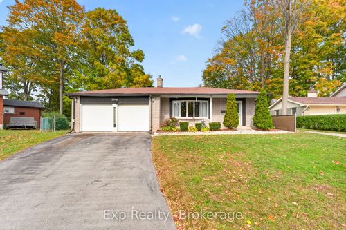 20 Westmount Crt, Trenton, ON, K8V5T8 | Card Image