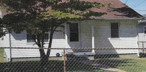 11 Maple St, Henderson, KY, 42420-3318 | Card Image