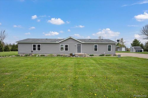 6992 Brown School Rd, North Branch, MI, 48461-9202 | Card Image