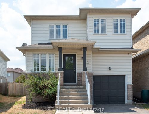 11 Lookout St, Angus, ON, L0M1B4 | Card Image