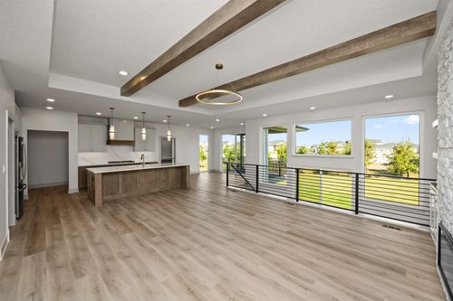 16203 Goodman Dr, Urbandale, IA, 50323-0005 | Card Image