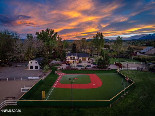 945 Monte Vista Dr, Reno, NV, 89511-9498 | Card Image