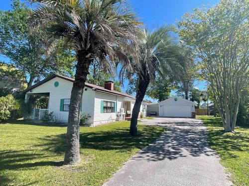 1009 Monument Ave, Port St. Joe, FL, 32456-2121 | Card Image