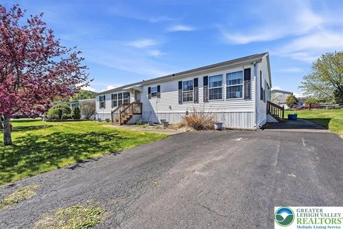 195 Nick Ln, LEHIGHTON, PA, 18235-4255 | Card Image