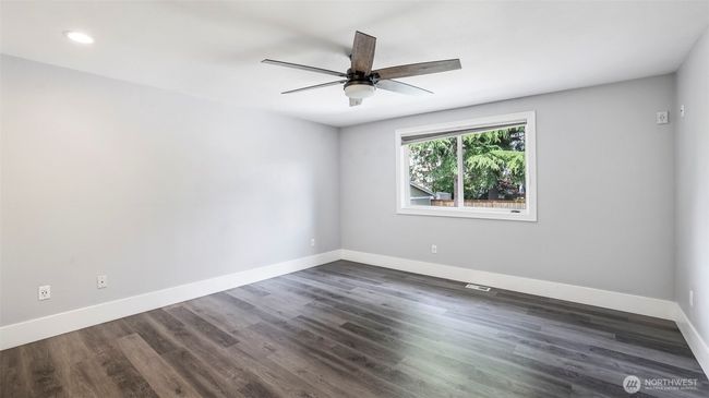 Upstairs Guest Bedroom #1 | Image 24